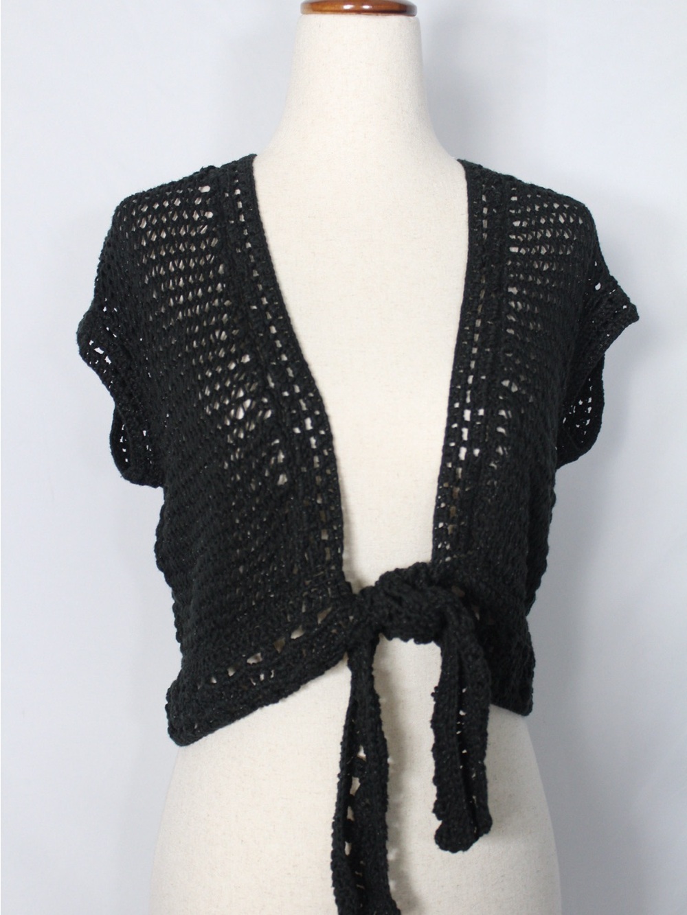 Vintage y2k LOFT Black Open-Knit Cropped Tie-Front Sweater Shrug